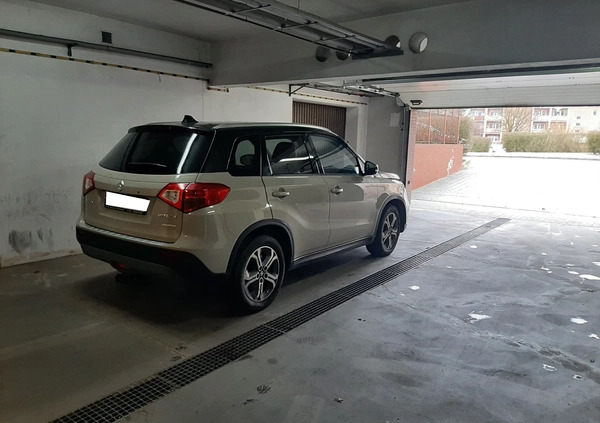Suzuki Vitara cena 38900 przebieg: 172000, rok produkcji 2016 z Płock małe 46